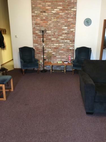 Motel Riverside Retreat And Inn