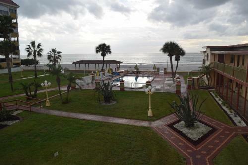 Sails Resort Motel