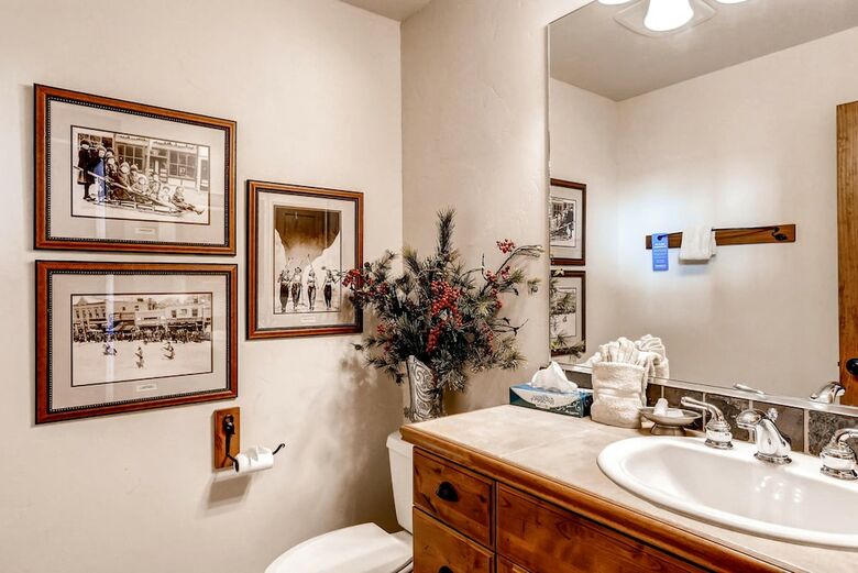 Eagleridge Townhomes 1556