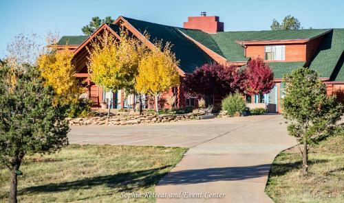 Lodge Sophia Retreat And Event Center