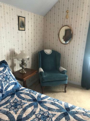 B Street House Bed And Breakfast