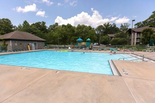 Dale Hollow Lake State Resort Park