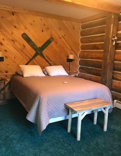 Judith Mountain Lodge