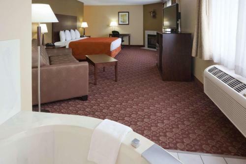 Hotel Americinn By Wyndham Blue Earth