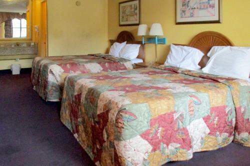 Hotel Jasper West Lake