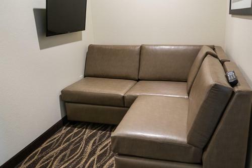 Hotel Cobblestone Inn And Suites - Ashland