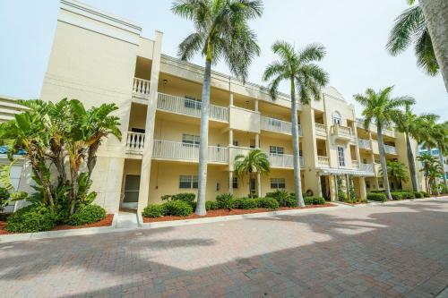 Apartamentos Palm Bay Club By Beachside Management