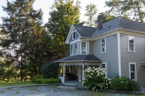 Bed & Breakfast Inn At Tyler Hill