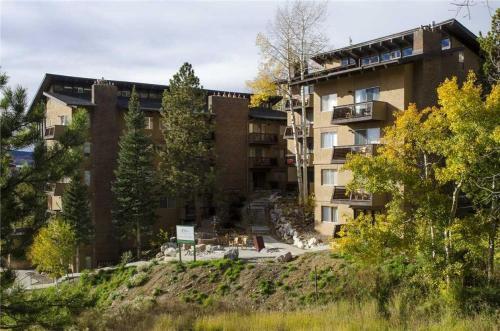Storm Meadows East Slopeside - Se064
