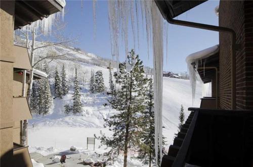 Storm Meadows East Slopeside - Se064