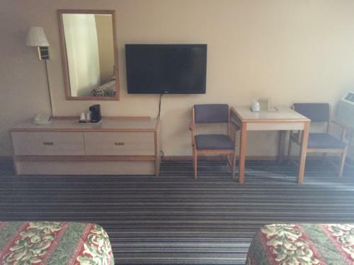 Motel Budget Inn - Cambridge
