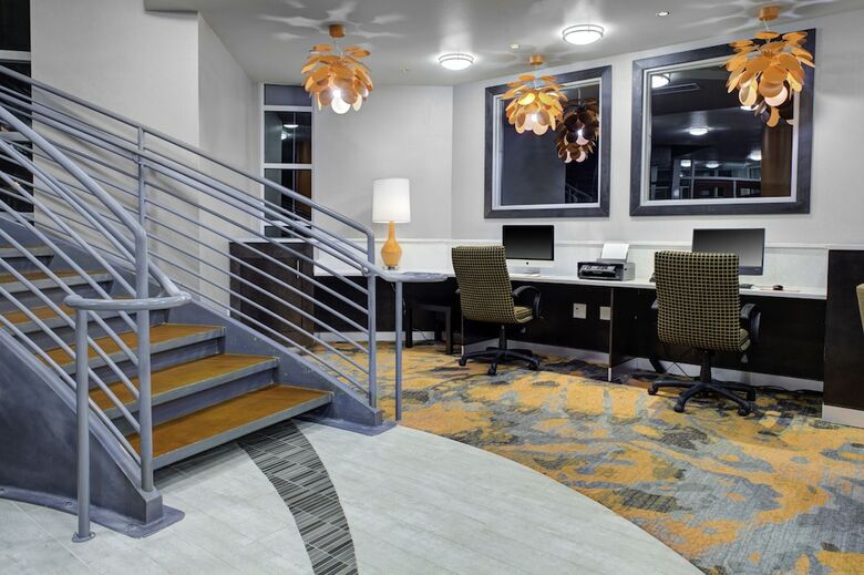 Hotel Holiday Inn Windsor - Wine Country