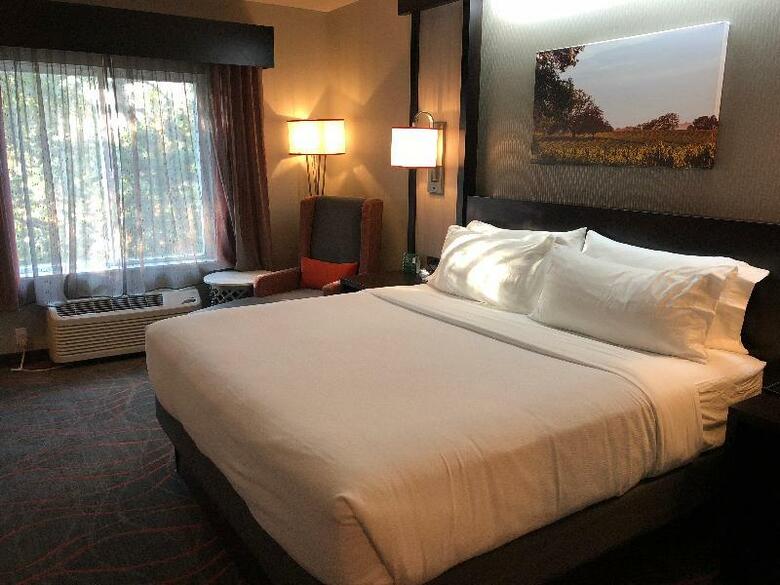 Hotel Holiday Inn Windsor - Wine Country
