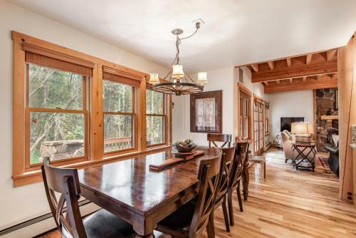 Fox Hollow Home