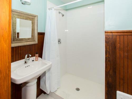 Bed & Breakfast The 1906 House And Carriage Barn