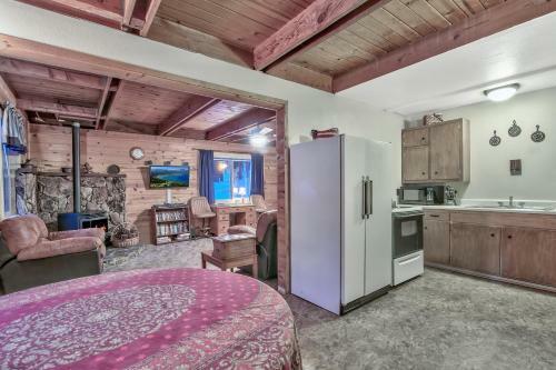 Cholula Chalet 811c