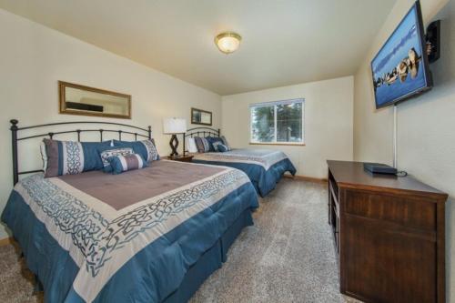 Gilmore Lake 4 Home