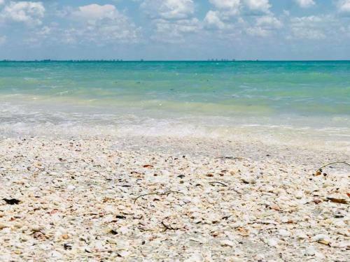 Apartamento Sanibel Siesta On The Beach Unit 208 Condo