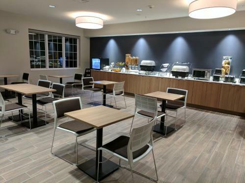 Hotel Microtel Inn & Suites By Wyndham Clarion