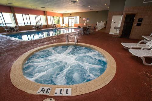 Hotel Tawas Bay Beach Resort