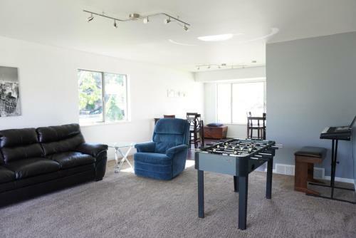 Hostal Large Room Near Uvu & Byu