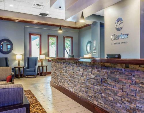 Hotel Clarion Inn Belle Vernon