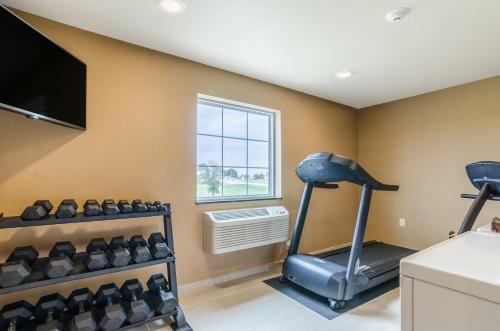 Hotel Cobblestone Inn & Suites - Oberlin