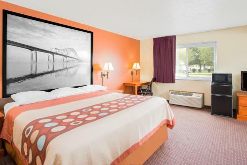 Hotel Super 8 By Wyndham Waverly