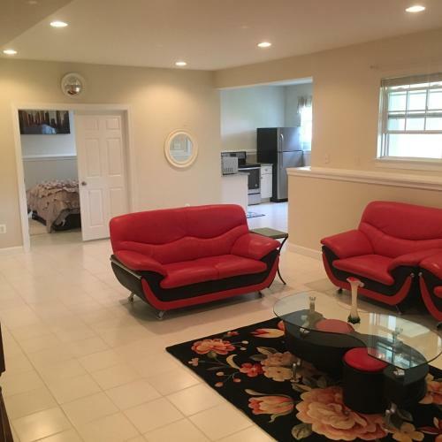 Apartamento Very Clean Spacious Basement (private Entrance)