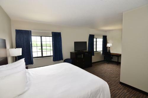 Hotel Cobblestone Inn & Suites - Holstein