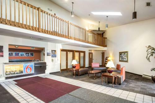 Hotel Motel 6 Saukville