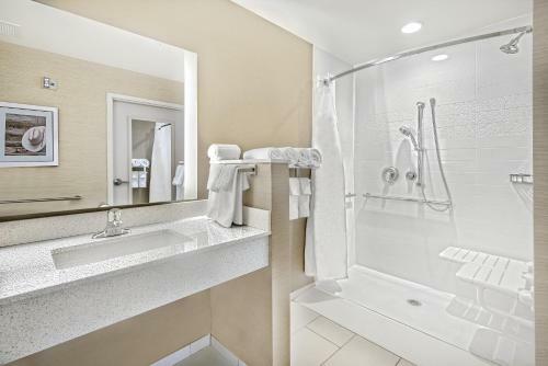 Hotel Fairfield Inn & Suites By Marriott Van