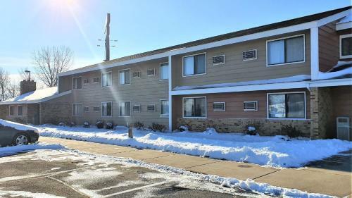 Motel Amerivu Inn & Suites-avon