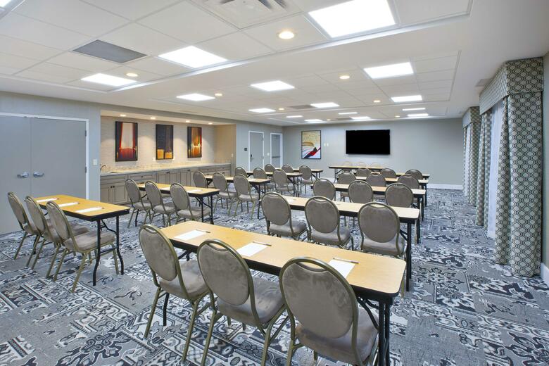 Hotel Hampton Inn & Suites-alliance, Oh