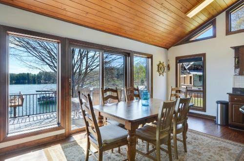 Villa Mystic Mountain W/ Log Cabin
