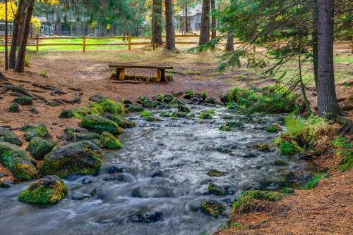Black Butte Ranch: Partridge Foot Cabin Lot #rr83