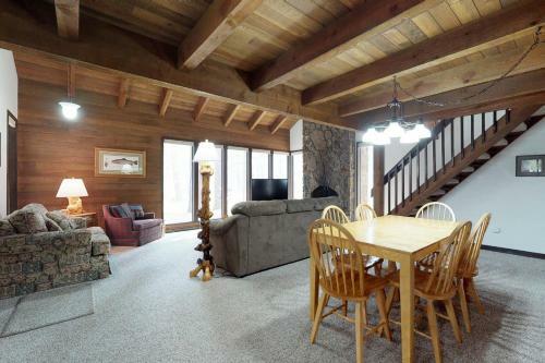 Black Butte Ranch: Partridge Foot Cabin Lot #rr83