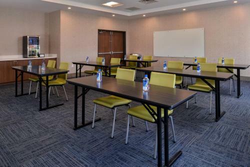 Hotel Holiday Inn Express Melbourne West