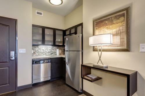 Hotel Staybridge Suites St. Louis-westport
