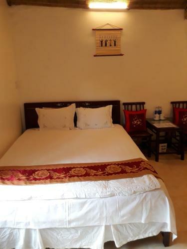 Vietnamese Ancient Village- Lang Viet Co Hotel
