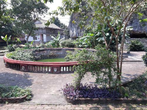 Vietnamese Ancient Village- Lang Viet Co Hotel