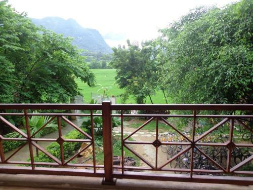 Hotel Mai Chau Sunrise Village