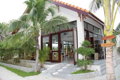 Hotel Gm Doc Let Beach Resort & Spa