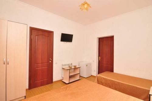 Hostal U Ruslana Guest House