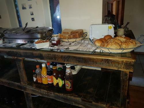 Hostal El Shadai Guest House