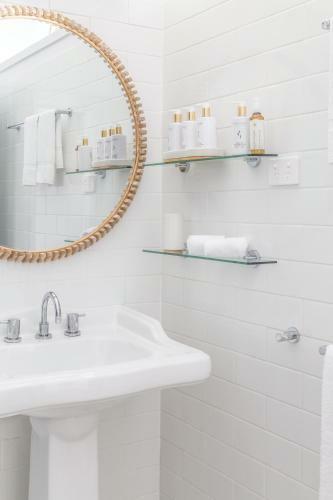 Hotel Elysian Retreat - All Inclusive Retreat