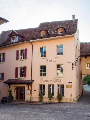 Hotel Demi-lune