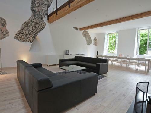 Quaint Holiday Home In Chalabre With Swimming Pool