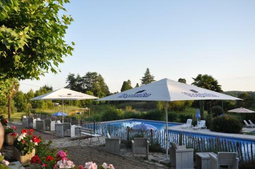 Camping Lestaubi�re