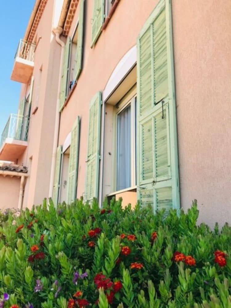 Hotel Domaine Des Gueules Cassees